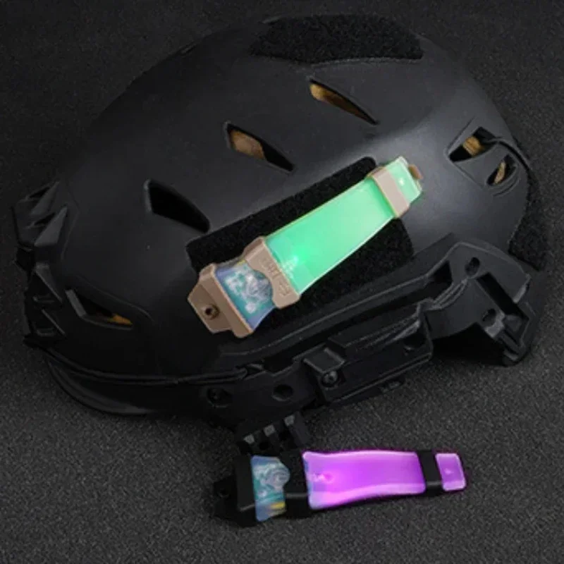 Outdoor Hunting Equipment - 1 szt. Taktyczna lampa ostrzegawcza FMA
